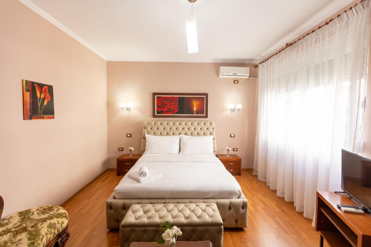 Prince Hotel Tirana Kültér fotó