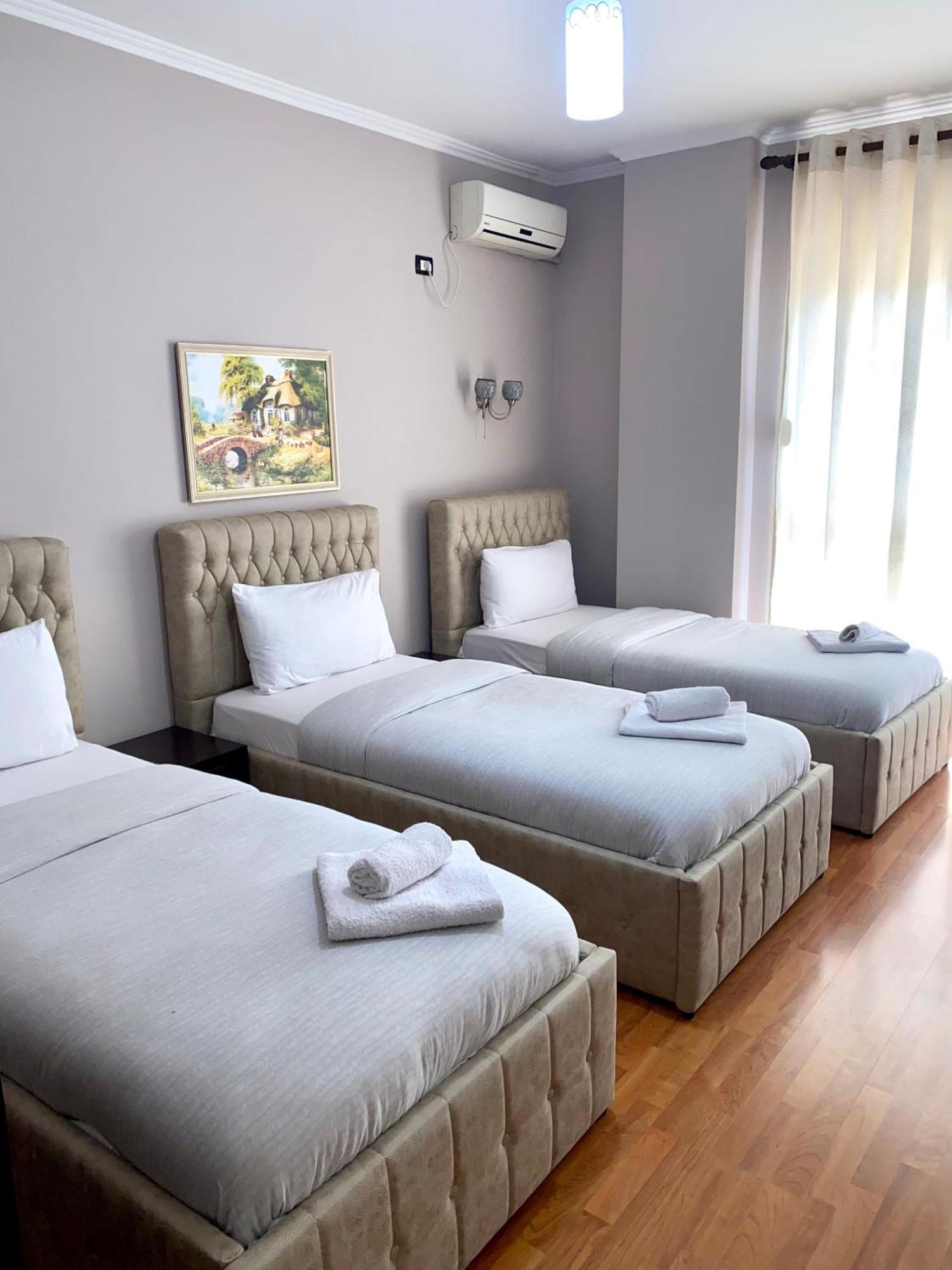 Prince Hotel Tirana Kültér fotó
